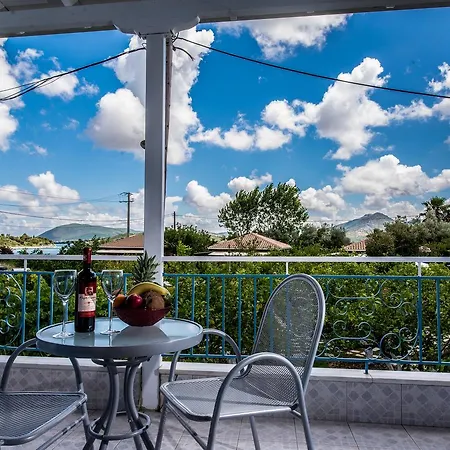 Lemon Garden Aparthotel