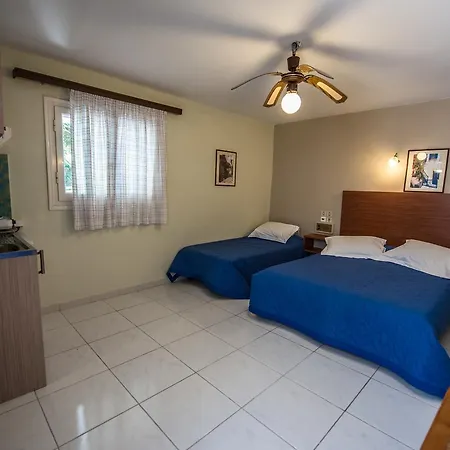 Lemon Garden Aparthotel