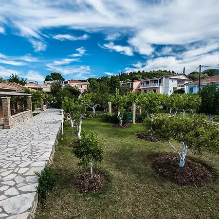 Lemon Garden Hotel de apartamente